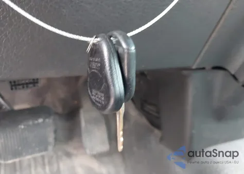 2013 Ford F-150 Xl z USA, uszkodzony, nr VIN 1FTMF1CM4DKF21429